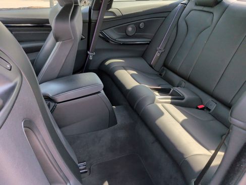 Used 2018 BMW M4 Coupe w/ Competition Package RWD image 37
