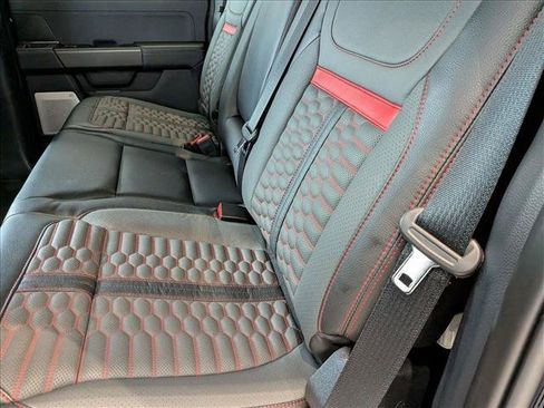 Used 2025 Ford F150 Lariat w/ Equipment Group 502A High AWD/4WD image 19