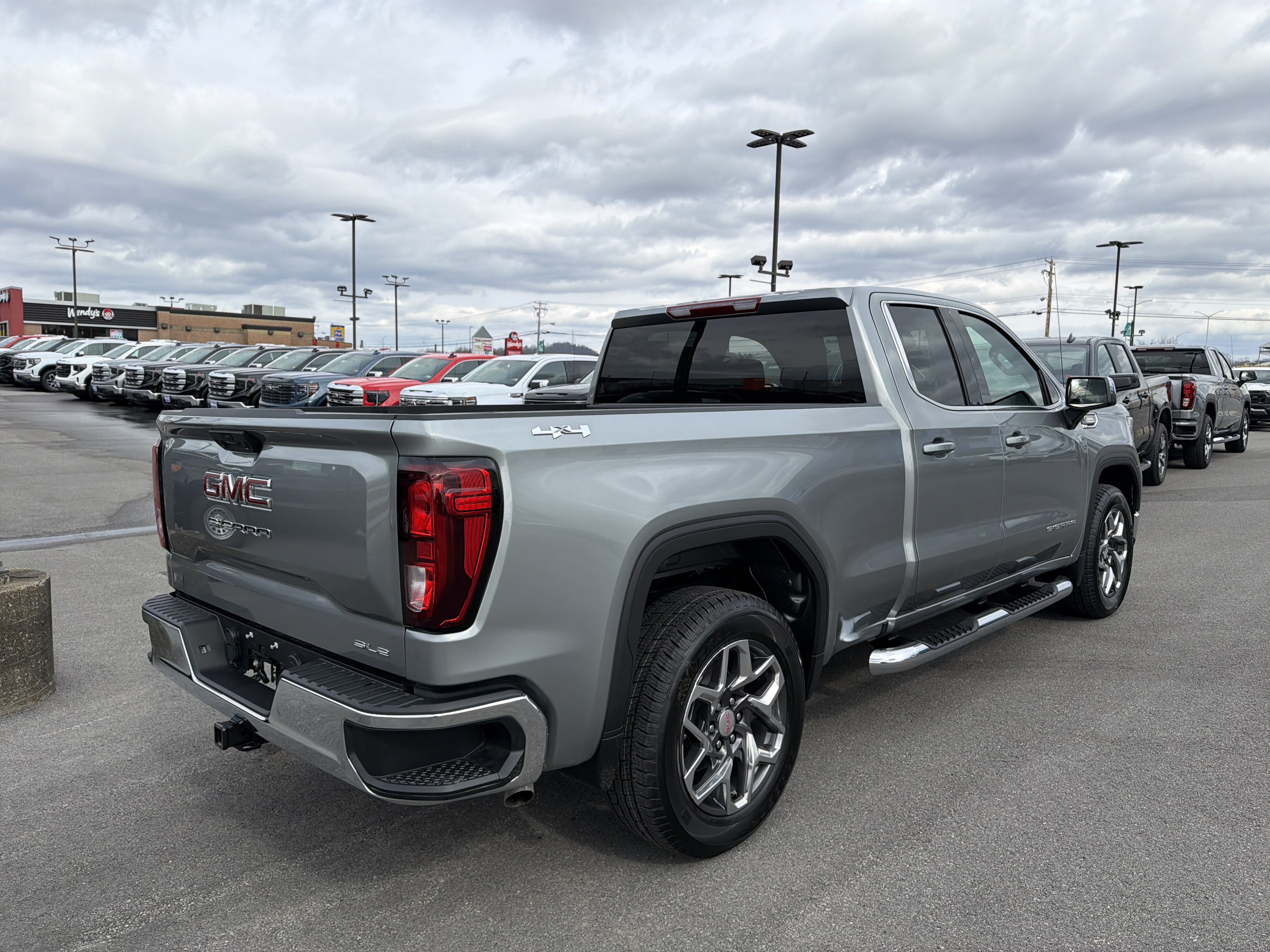 New 2026 GMC Sierra 1500 SLE AWD/4WD image 6