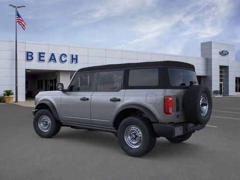 New 2025 Ford Bronco 4-Door AWD/4WD image 4
