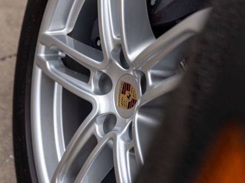 Used 2021 Porsche Macan AWD/4WD image 4