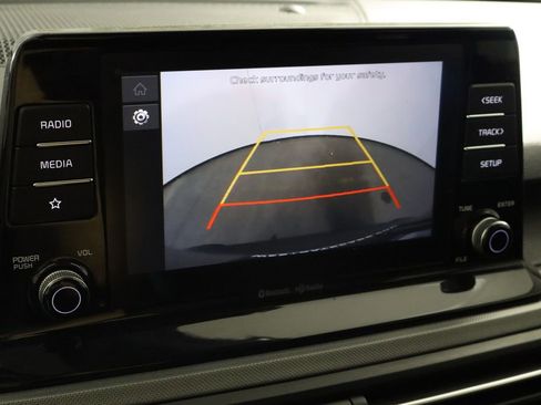 Used 2022 Kia Seltos LX AWD/4WD image 32