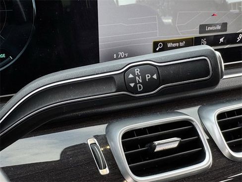 Used 2021 Mercedes-Benz GLS 450 4MATIC image 21