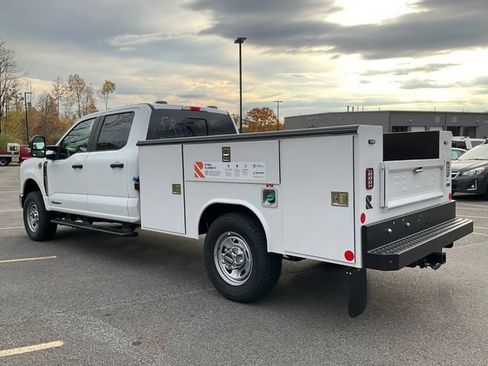 New 2026 Ford F350 XL w/ XL Chrome Package AWD/4WD image 33