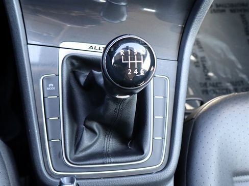 Used 2019 Volkswagen Golf Alltrack AWD/4WD image 27