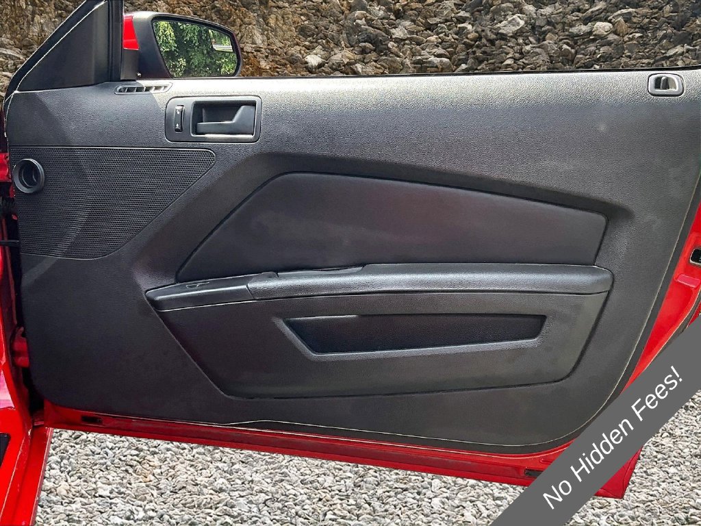Used 2014 Ford Mustang GT RWD image 20