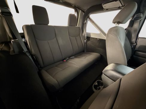 Used 2017 Jeep Wrangler Sport w/ Quick Order Package 24S image 23