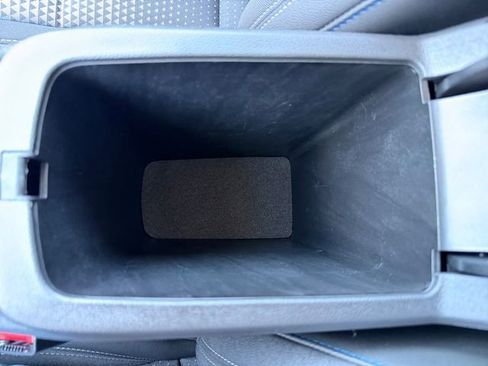 Used 2025 Chevrolet Trax LT w/ LT Convenience Package image 27