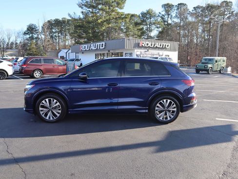 Used 2023 Audi Q4 e-tron Premium Plus w/ Premium Plus image 10