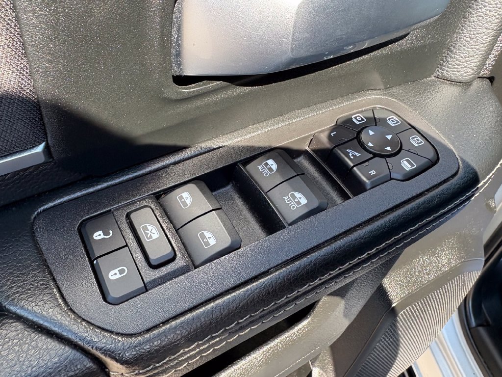 Used 2026 RAM 2500 Big Horn AWD/4WD image 17
