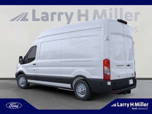 New 2026 Ford Transit 250 148 High Roof AWD image 4