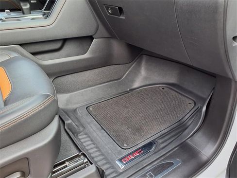 Used 2023 GMC Sierra 1500 AT4 w/ AT4 Premium Package image 87