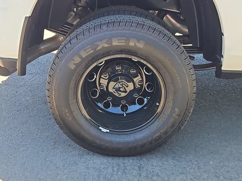 New 2026 RAM 3500 Laramie w/ Night Edition AWD/4WD image 9
