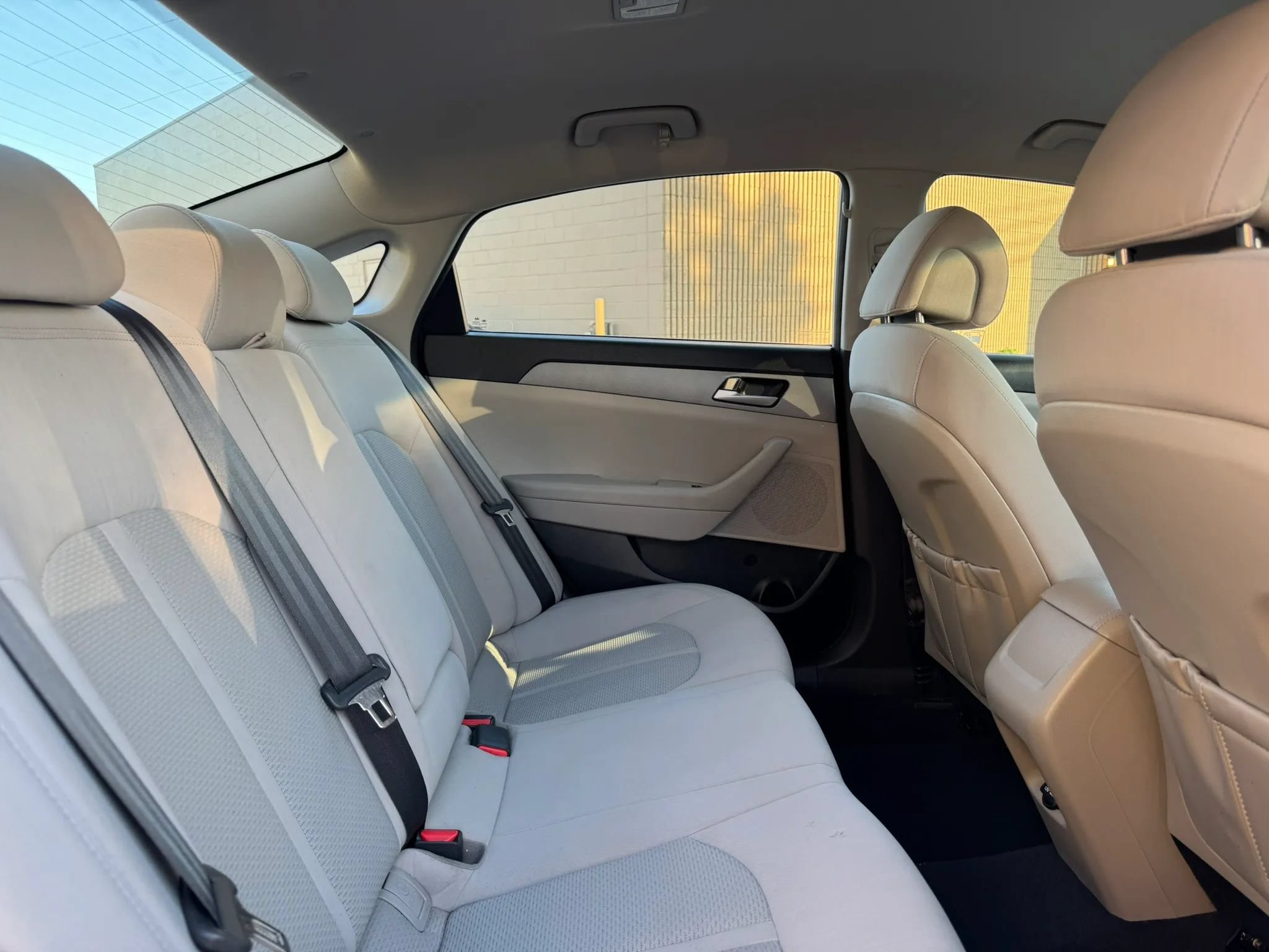 Used 2017 Hyundai Sonata SE w/ Winter Weather Package FWD image 28