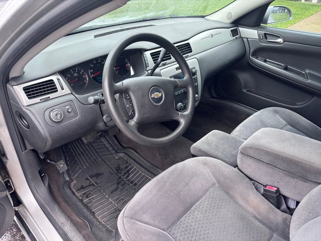 Used 2007 Chevrolet Impala LT FWD image 14