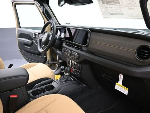 New 2026 Jeep Gladiator Willys AWD/4WD image 23