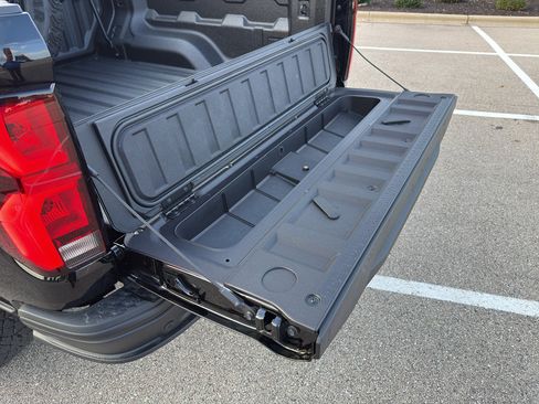 New 2026 Chevrolet Colorado ZR2 w/ ZR2 Bison Edition AWD/4WD image 13