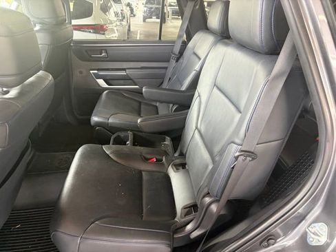 Used 2024 Toyota Sequoia Platinum image 10
