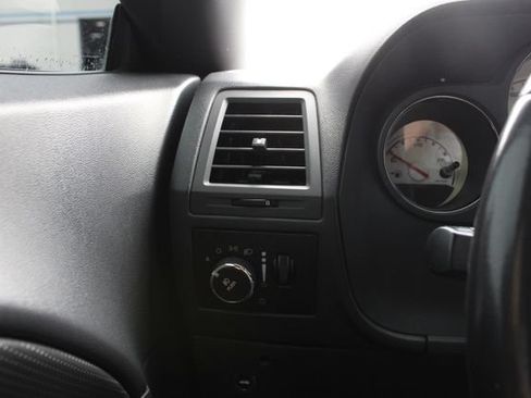 Used 2011 Dodge Challenger R/T RWD image 6