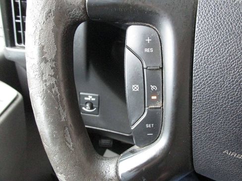 Used 2014 Chevrolet Express 2500 Extended RWD image 52