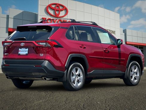 Certified 2025 Toyota RAV4 XLE w/ Convenience Package AWD/4WD image 3
