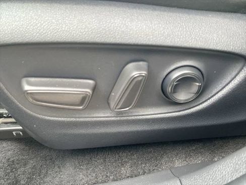 Certified 2025 Toyota RAV4 XLE AWD/4WD image 12