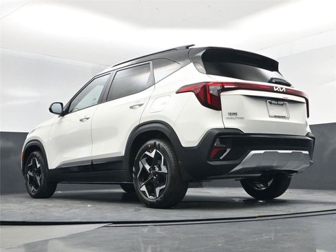 New 2026 Kia Seltos S image 12