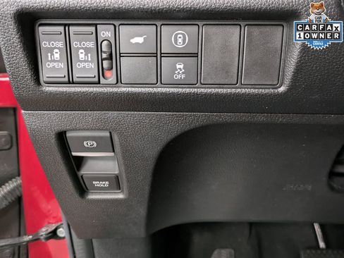 Used 2023 Honda Odyssey Sport image 19