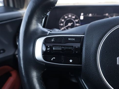 Used 2024 Kia Sportage SX image 27