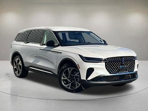 New 2026 Lincoln Nautilus Premier w/ Equipment Group 102A image 1