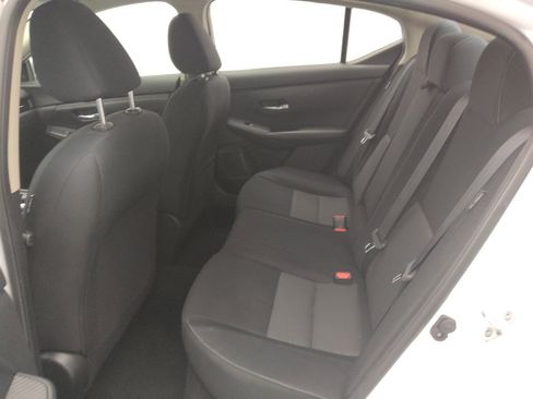 Used 2021 Nissan Sentra SV image 18