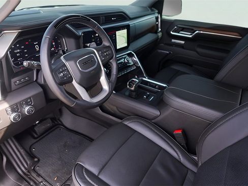 Used 2025 GMC Sierra 1500 Denali image 13