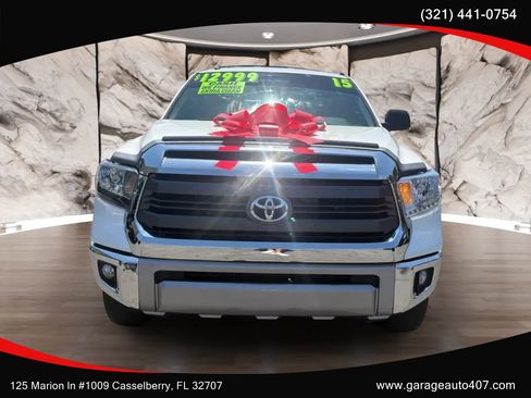 Used 2015 Toyota Tundra SR5 w/ SR5 Upgrade Package RWD image 2