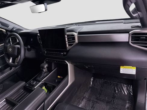 Certified 2026 Toyota Tundra Limited AWD/4WD image 31