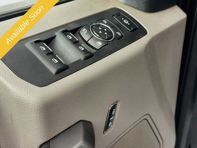 Used 2019 Ford F250 XLT w/ XLT Premium Package AWD/4WD image 18