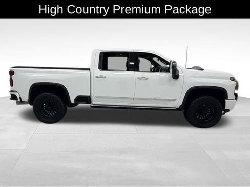 Certified 2024 Chevrolet Silverado 3500 High Country w/ High Country Premium Package image 7