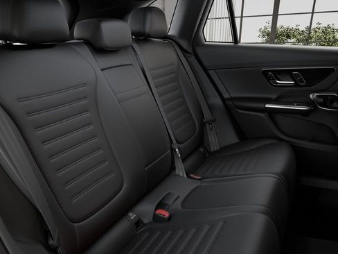 New 2026 Mercedes-Benz GLC 43 AMG 4MATIC image 40