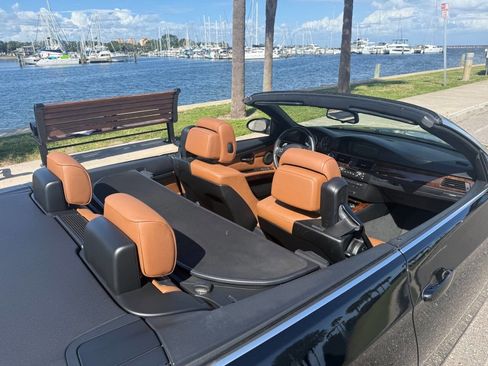 Used 2009 BMW 328i Convertible image 7