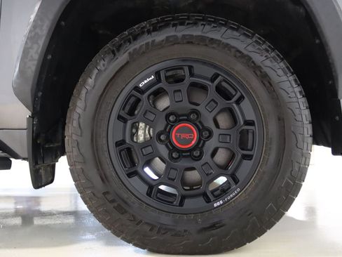 Used 2025 Toyota Sequoia TRD Pro AWD/4WD image 84