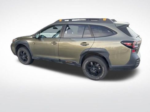 Used 2022 Subaru Outback Wilderness image 5