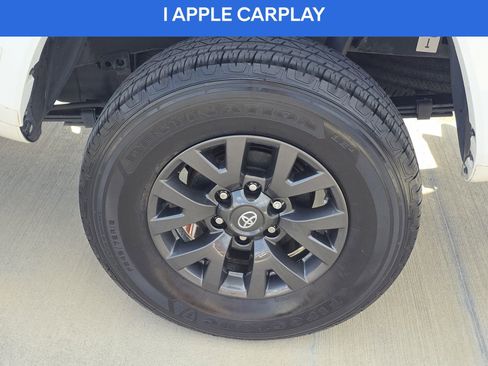 Used 2022 Toyota Tacoma SR5 image 10