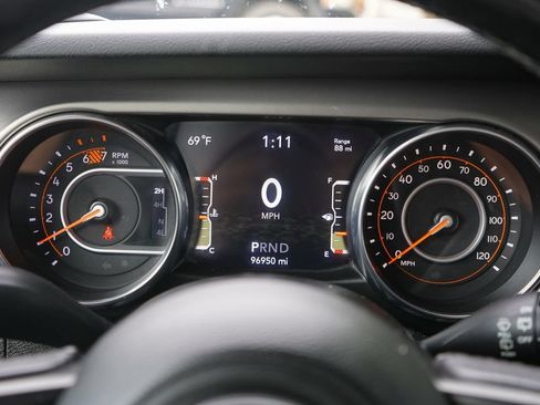Used 2020 Jeep Wrangler Unlimited Sport S AWD/4WD image 16