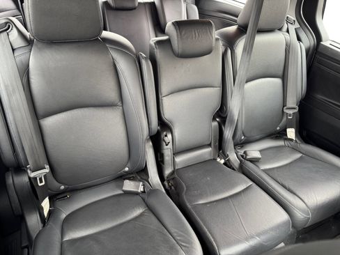 Used 2023 Honda Odyssey EX-L image 18