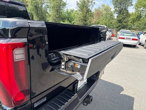 Used 2024 GMC Sierra 2500 Denali w/ Denali Reserve Package AWD/4WD image 53