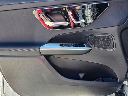 New 2026 Mercedes-Benz GLC 300 4MATIC image 11