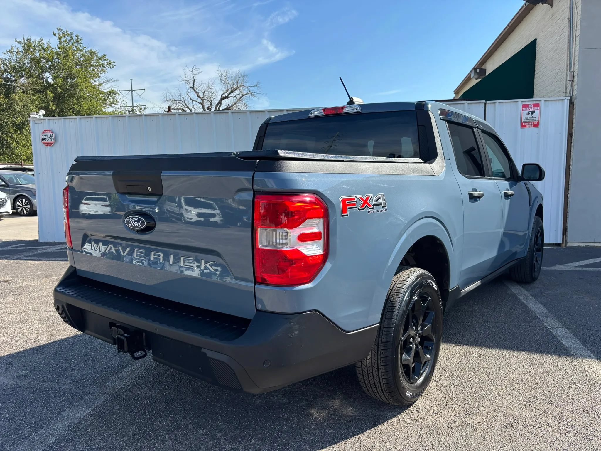 Used 2025 Ford Maverick XLT w/ XLT Luxury Package AWD/4WD image 11