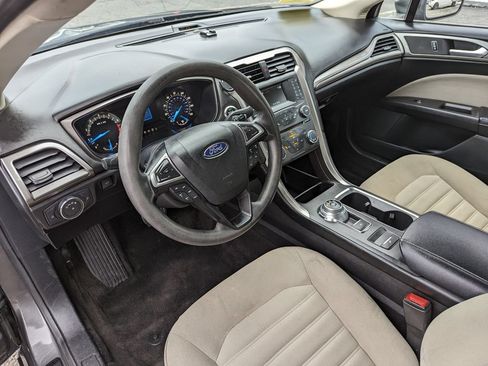 Used 2017 Ford Fusion S FWD image 13