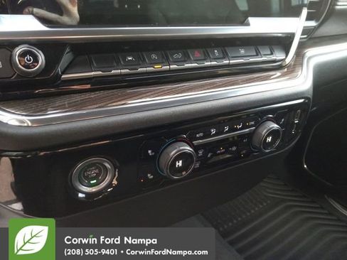 Used 2023 Chevrolet Silverado 1500 LT image 17