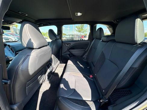 New 2026 Subaru Forester Touring AWD/4WD image 17