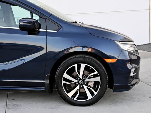 Used 2018 Honda Odyssey Elite image 39